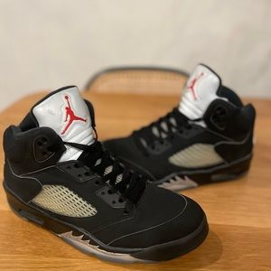 Jordan 5 Metallic